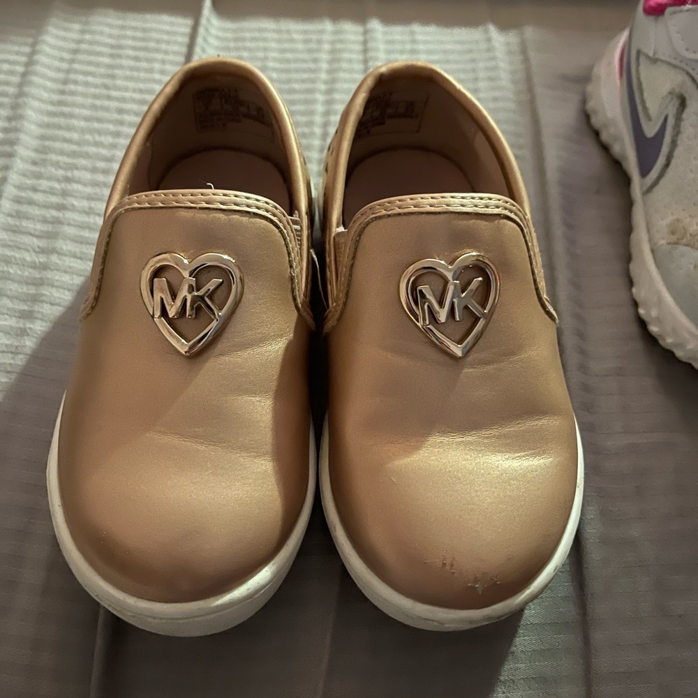 Michael kors slip on